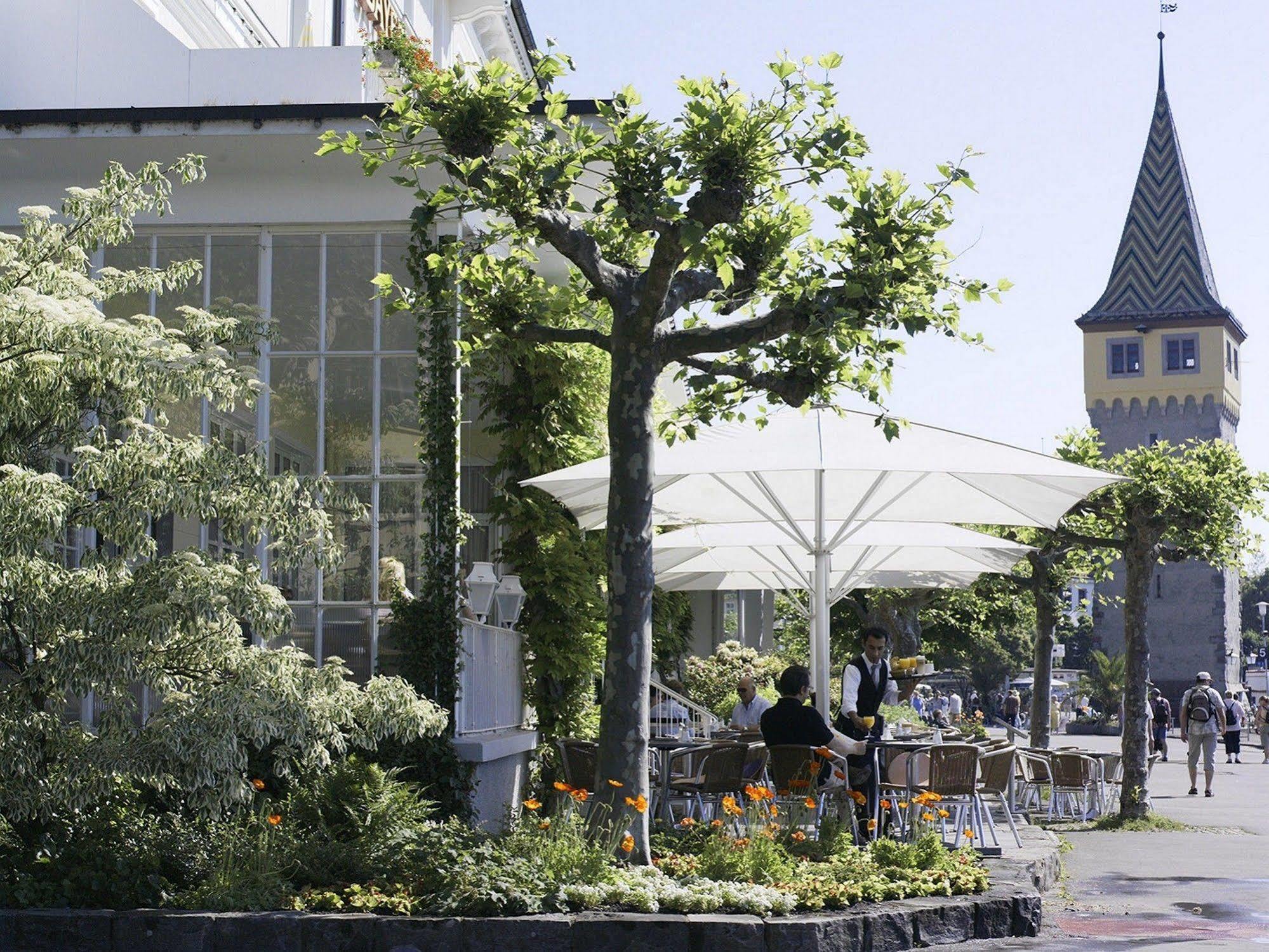 ホテル バイエリッシャー ホフ リンダウ エクステリア 写真 The old town of Witten